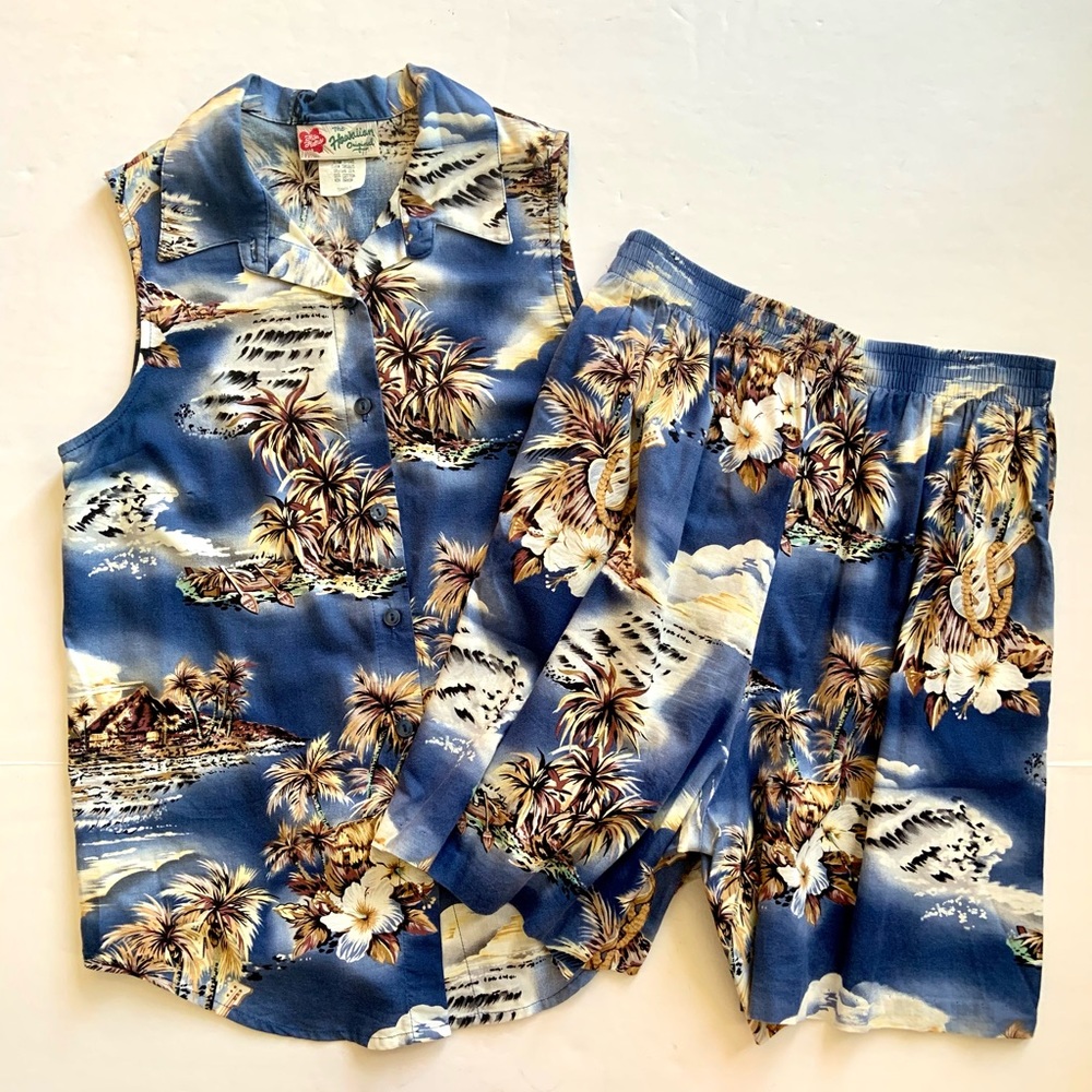 Hilo Hattie Top Shorts Set Womens Small Hawaiian Blue Tropical Sleeveless Beach